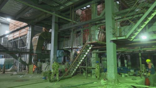 放弃假期 抢抓工期 建设工程施工